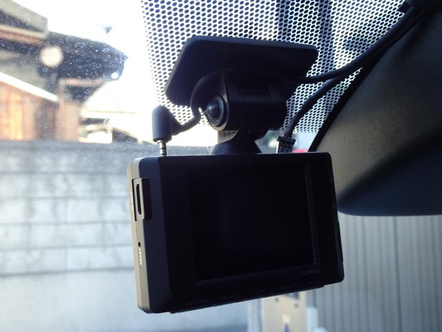 ヴォクシー Ｓ－Ｇ　４ＷＤ　８人乗　寒冷地仕様　１４型後席モニター　　トヨタセーフティ―センス　両側パワースライドドア　純正ディスプレイオーディオ　コネクティッドナビ　バックカメラ　ＥＴＣ２．０　ＣＤ／ＤＶＤデッキ（63枚目）