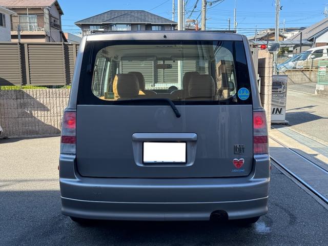 TOYOTA bB Z X VERSION
