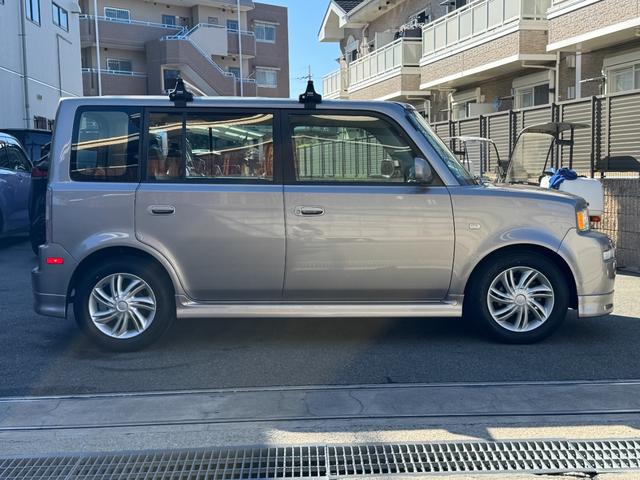 TOYOTA bB Z X VERSION