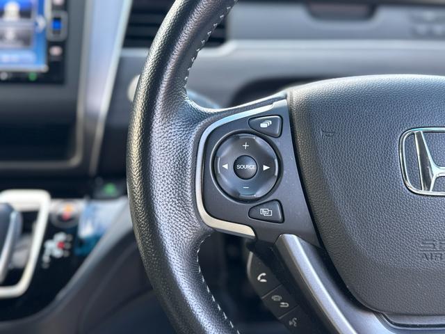 フリードハイブリッド ハイブリッド・Gホンダセンシング ワンオーナー Gathers純正ナビ フルセグTV バックカメラ シートヒーター リアソナー 禁煙 純正ドライブレコーダー  オートLEDヘッドライト 両側電動スライドドア 記録簿4枚 ETC(40枚目)