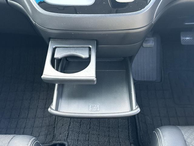 フリードハイブリッド ハイブリッド・Gホンダセンシング ワンオーナー Gathers純正ナビ フルセグTV バックカメラ シートヒーター リアソナー 禁煙 純正ドライブレコーダー  オートLEDヘッドライト 両側電動スライドドア 記録簿4枚 ETC(53枚目)