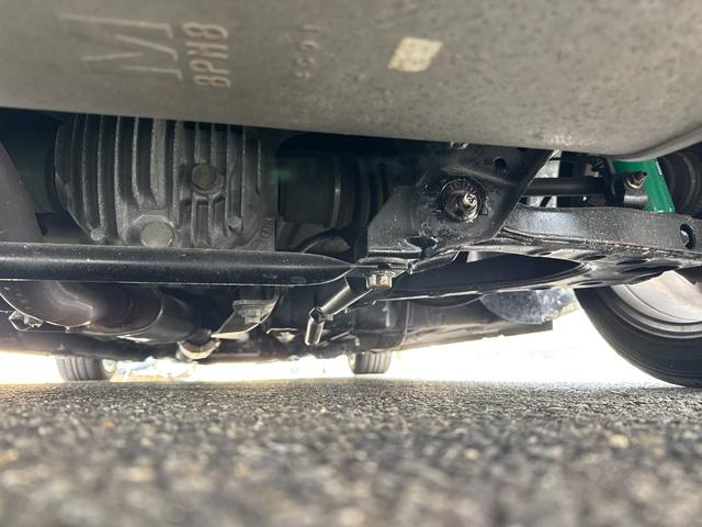 ロードスター VS コンビネーションA TEIN車高調 Boseサウンド 革シート Le Braフルブラ 社外LEDヘッドライト 社外15インチアルミ フロントフォグ 社外ミラー 新ガス対応 リヤガラスス 社外キーレス 社外エアクリ(29枚目)