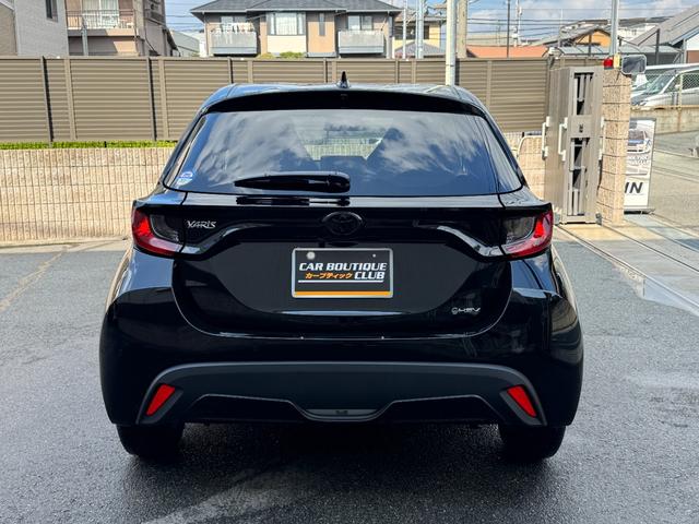 ヤリス ハイブリッドG ヴィッセル神戸仕様 禁煙 VISSEL神戸専用シートカバー・ステリングカバー・ホイールキャップ・サイドデカール 純正ディスプレイオーディオ AC100V トヨタセーフティセンス ワンオーナー ETC(7枚目)