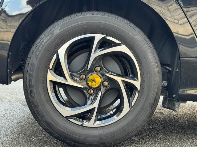 ヤリス ハイブリッドG ヴィッセル神戸仕様 禁煙 VISSEL神戸専用シートカバー・ステリングカバー・ホイールキャップ・サイドデカール 純正ディスプレイオーディオ AC100V トヨタセーフティセンス ワンオーナー ETC(19枚目)