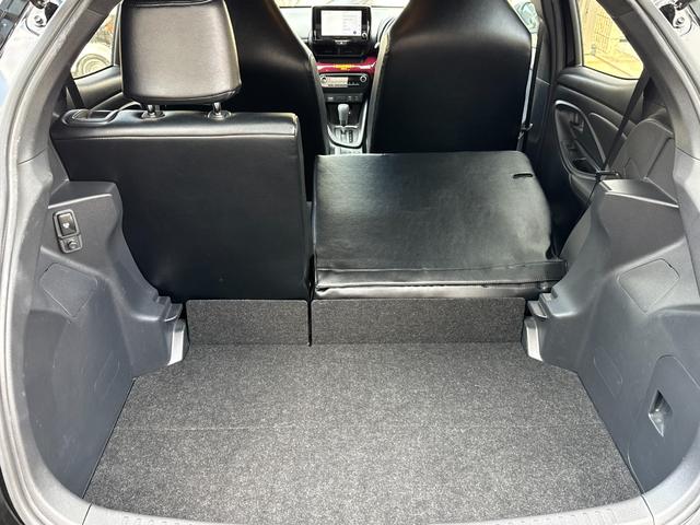 ヤリス ハイブリッドG ヴィッセル神戸仕様 禁煙 VISSEL神戸専用シートカバー・ステリングカバー・ホイールキャップ・サイドデカール 純正ディスプレイオーディオ AC100V トヨタセーフティセンス ワンオーナー ETC(43枚目)