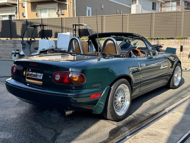 ユーノスロードスター Vスペシャル タンレザーシート 専用スカッフプレート 専用フロアマット プッシュスタート オートエグゼマフラー BBSアルミ NPG車高調 KENWOODツイーター CD/MDレシーバー ETC 記録簿13枚(6枚目)