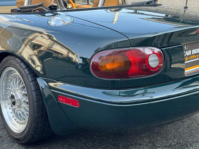 ユーノスロードスター Vスペシャル タンレザーシート 専用スカッフプレート 専用フロアマット プッシュスタート オートエグゼマフラー BBSアルミ NPG車高調 KENWOODツイーター CD/MDレシーバー ETC 記録簿13枚(9枚目)