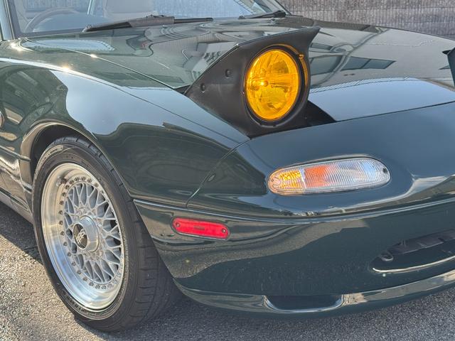 ユーノスロードスター Vスペシャル タンレザーシート 専用スカッフプレート 専用フロアマット プッシュスタート オートエグゼマフラー BBSアルミ NPG車高調 KENWOODツイーター CD/MDレシーバー ETC 記録簿13枚(11枚目)