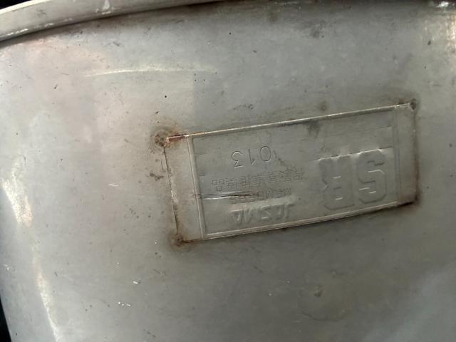 ユーノスロードスター Vスペシャル タンレザーシート 専用スカッフプレート 専用フロアマット プッシュスタート オートエグゼマフラー BBSアルミ NPG車高調 KENWOODツイーター CD/MDレシーバー ETC 記録簿13枚(21枚目)