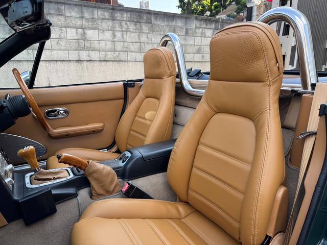 ユーノスロードスター Vスペシャル タンレザーシート 専用スカッフプレート 専用フロアマット プッシュスタート オートエグゼマフラー BBSアルミ NPG車高調 KENWOODツイーター CD/MDレシーバー ETC 記録簿13枚(37枚目)