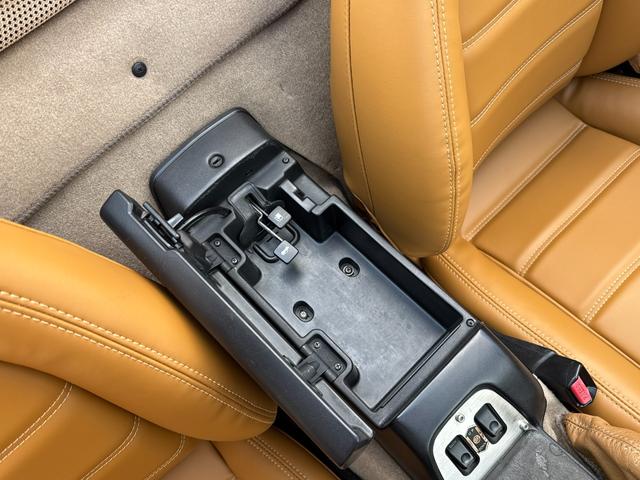 ユーノスロードスター Vスペシャル タンレザーシート 専用スカッフプレート 専用フロアマット プッシュスタート オートエグゼマフラー BBSアルミ NPG車高調 KENWOODツイーター CD/MDレシーバー ETC 記録簿13枚(54枚目)