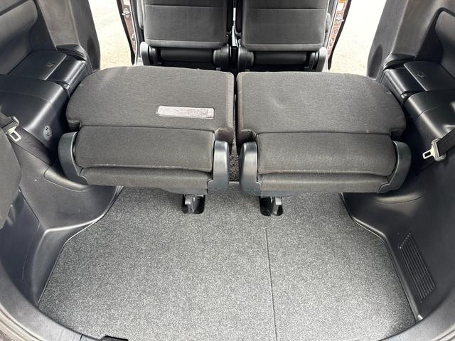 ノア ハイブリッドG 後期 ワンオーナー 両側電動スライドドア ALPINE12型フチップダウンモニタ 純正ナビTV バックカメラ トヨタセーフティセンス フロントドラレコ 前後ソナー クルコン オートLEDライト(41枚目)