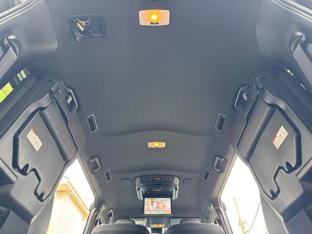 ノア ハイブリッドG 後期 ワンオーナー 両側電動スライドドア ALPINE12型フチップダウンモニタ 純正ナビTV バックカメラ トヨタセーフティセンス フロントドラレコ 前後ソナー クルコン オートLEDライト(44枚目)