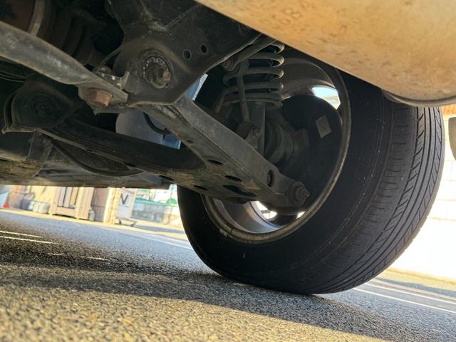 純正の足回りです、足回り品も整備点検させていただきますのでご安心ください。