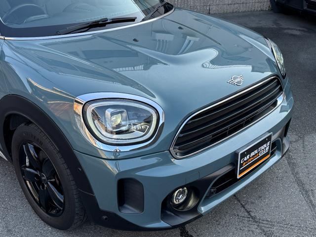 ＭＩＮＩ クーパーＤ　クロスオーバー　インテリジェントセーフティ　ドライビングアシスト　パワーバックドア　純正ＨＤＤナビ　リアビューカメラ　アクティブクルーズコントロール　アンビエントライト　　Ｂｌｕｅｔｏｏｔｈ　ＡｐｐｌｅＣａｒＰｌａｙ（15枚目）