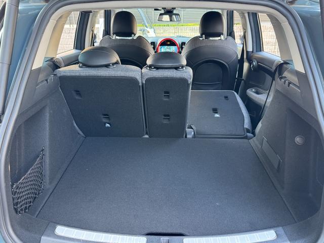 ＭＩＮＩ クーパーＤ　クロスオーバー　インテリジェントセーフティ　ドライビングアシスト　パワーバックドア　純正ＨＤＤナビ　リアビューカメラ　アクティブクルーズコントロール　アンビエントライト　　Ｂｌｕｅｔｏｏｔｈ　ＡｐｐｌｅＣａｒＰｌａｙ（36枚目）