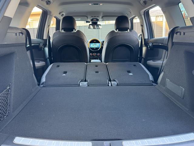 ＭＩＮＩ クーパーＤ　クロスオーバー　インテリジェントセーフティ　ドライビングアシスト　パワーバックドア　純正ＨＤＤナビ　リアビューカメラ　アクティブクルーズコントロール　アンビエントライト　　Ｂｌｕｅｔｏｏｔｈ　ＡｐｐｌｅＣａｒＰｌａｙ（37枚目）