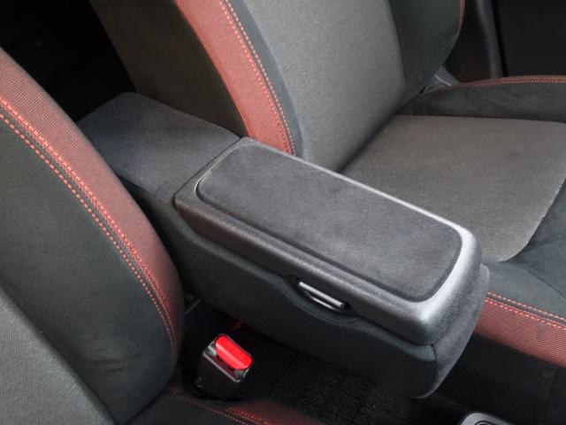 Ｎ－ＯＮＥ ＲＳ　６ＭＴ　エンケイ１５インチ　モデューロサス　ＨＫＳマフラー　ツートーンカラー　無限サイドバイザー　無限ドアハンドルプロテクター　センターストライプデカール　ギャザーズ８インチナビ　前後ドラレコ（62枚目）