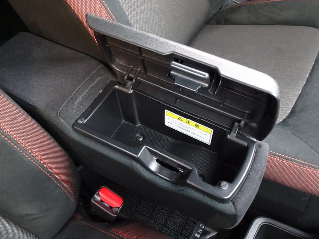 Ｎ－ＯＮＥ ＲＳ　６ＭＴ　エンケイ１５インチ　モデューロサス　ＨＫＳマフラー　ツートーンカラー　無限サイドバイザー　無限ドアハンドルプロテクター　センターストライプデカール　ギャザーズ８インチナビ　前後ドラレコ（63枚目）