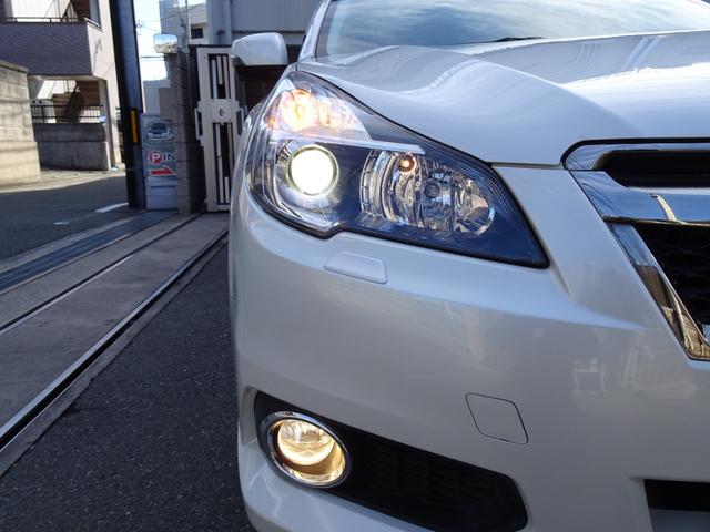 レガシィツーリングワゴン 2.5iアイサイト Sパッケージ ワンオーナー ユーザー買取 禁煙 革シート 前席パワーシート 運転席シートメモリー機能 純正18インチアルミ 追従式クルコン スマートキー プッシュスタート 社外7インチナビ Bカメラ ETC(8枚目)