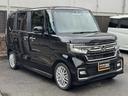 Ｎ－ＢＯＸカスタム Ｌターボ　ワンオーナ　禁煙　ターボ　Ｈｏｎｄａ　Ｓｅｎｓｉｎｇ　カロッツェリア楽ナビ　フルＴＶ　バックカメラ　両側電動スライドドア　前後ドラレコ　追従式クルコン　ハーフレザー　シートヒーター　プッシュスタート（4枚目）