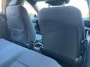 助手席側のシートバックにはポケットがついています。