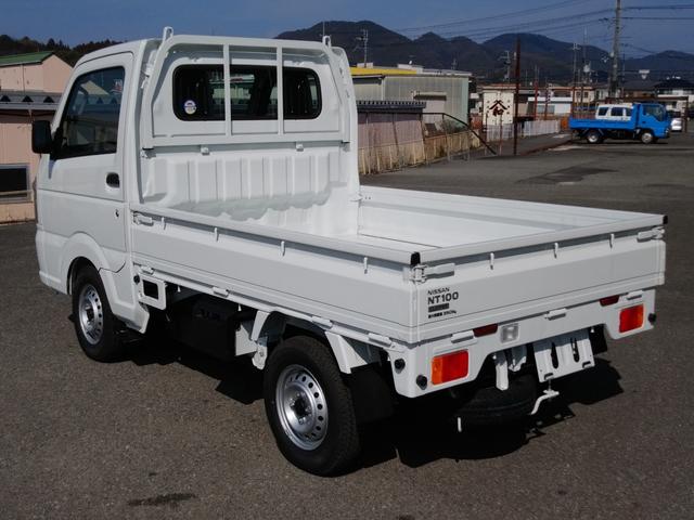 日産 ＮＴ１００クリッパートラック