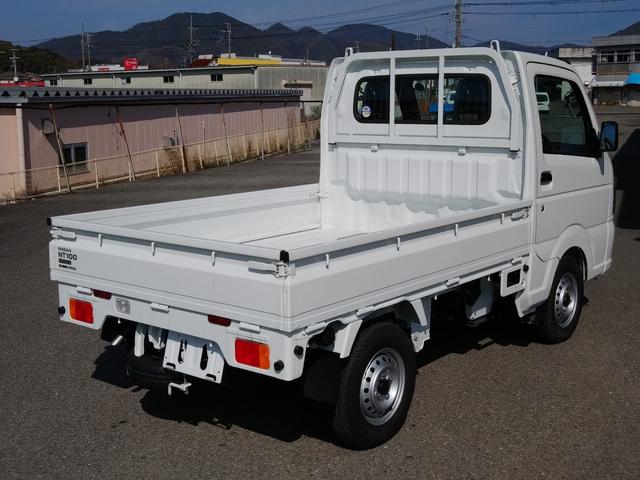 日産 ＮＴ１００クリッパートラック