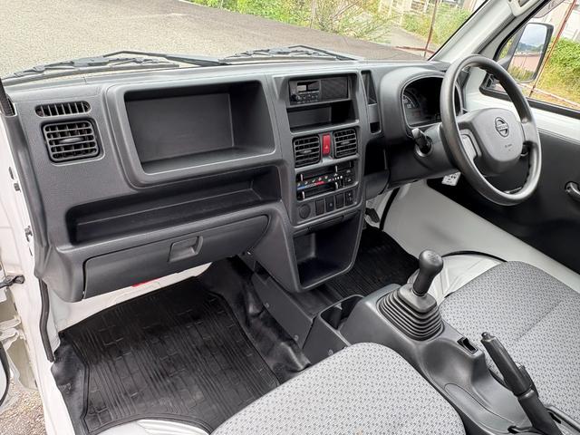 ＮＴ１００クリッパートラック ＤＸ農繁仕様　５速マニュアル　Ｈｉ－Ｌｏ切替付パートタイム４ＷＤ　デフロック　走行５４６０ｋｍ（23枚目）