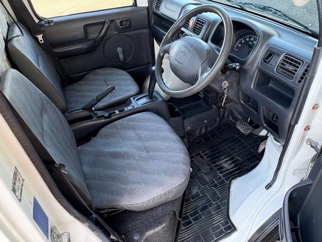 キャリイトラック KC エアコン パワステ オートマチック車 パートタイム4WD Wエアバッグ(16枚目)