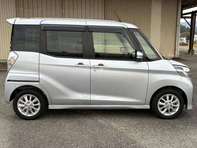 デイズルークス ハイウェイスター X Vセレクション+セーフティII 純メモリーナビ フルセグTV CDDVD再生可 ブルートゥース ETC車載器 衝突被害軽減ブレーキ 左パワースライドドア(4枚目)