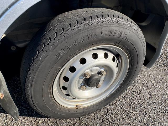 ハイゼットカーゴ ＤＸ　ハイルーフ　パートタイム４ＷＤ　４速ＡＴ車　キーレスエントリー（10枚目）