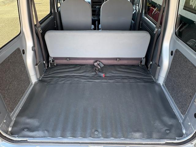 ハイゼットカーゴ ＤＸ　ハイルーフ　パートタイム４ＷＤ　４速ＡＴ車　キーレスエントリー（20枚目）