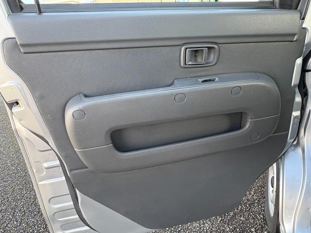 ハイゼットカーゴ ＤＸ　ハイルーフ　パートタイム４ＷＤ　４速ＡＴ車　キーレスエントリー（23枚目）