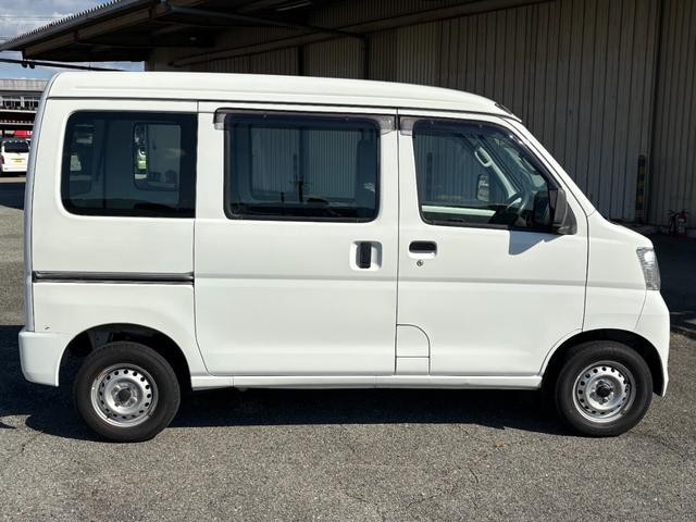 ハイゼットカーゴ スペシャル　４速ＡＴ車　ＥＴＣ車載器　ハイルーフ（4枚目）