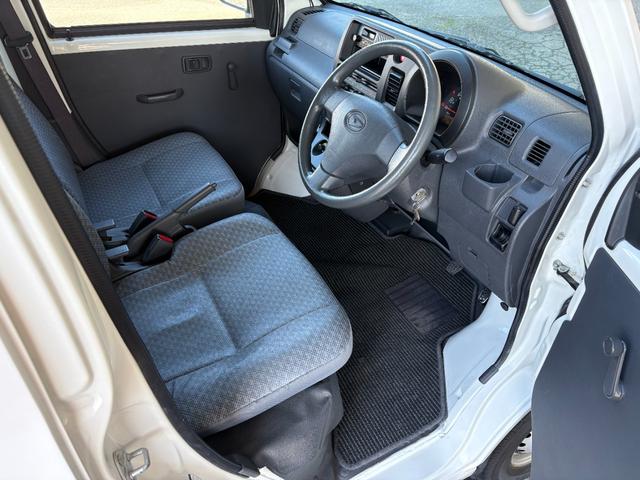 ハイゼットカーゴ スペシャル　４速ＡＴ車　ＥＴＣ車載器　ハイルーフ（14枚目）