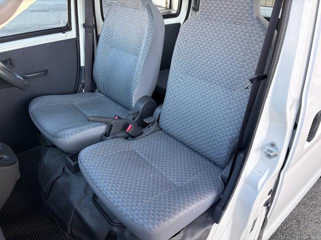 ハイゼットカーゴ スペシャル　４速ＡＴ車　ＥＴＣ車載器　ハイルーフ（17枚目）