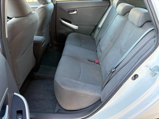 プリウス S DVDナビ CDDVD バックカメラ ETC車載器(18枚目)