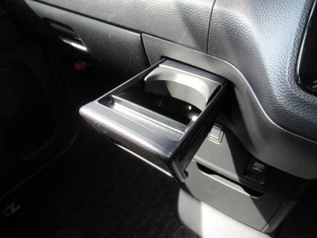 Ｎ－ＢＯＸカスタム Ｇ・Ｌターボホンダセンシング　ギャザズナビ　フルセグ　ＤＶＤ　ＣＤ　Ｂｌｕｅｔｏｏｔｈ　Ｂカメラ　ドラレコ　両側電動スライド　シートヒーター　ＬＥＤヘッドライト　フォグライト　ＥＴＣ　ロールサンシェイド　純正アルミホイール（30枚目）