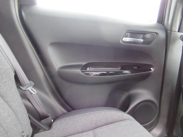 フィット ホーム　ギャザズナビ　フルセグ　ＤＶＤ　ＣＤ　Ｂｌｕｅｔｏｏｔｈ　オートライト　ＥＴＣ　バックカメラ　前後ドラレコ　ＬＥＤヘッドライト　スマートキー　純正ホイール　Ｈｏｎｄａ　ＳＥＮＳＩＮＧ（34枚目）