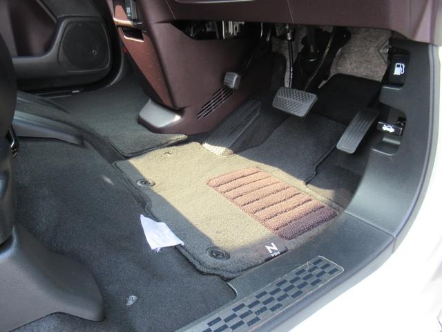 Ｎ－ＷＧＮカスタム Ｇ・ターボパッケージ　ギャザズナビ　Ｂカメラ　ＨＩＤ　アルミ（30枚目）