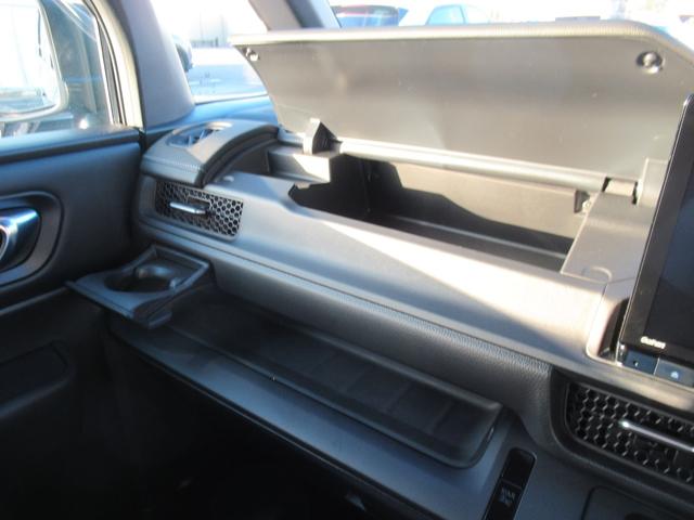 ステップワゴン e:HEVスパーダ 11.4インチHondaCONNECTナビ Bluetooth CD・DVD再生 マルチビューカメラ 両側電動スライド 電動リアゲート シートヒーター 純正アルミホイール LEDヘッドライト(27枚目)