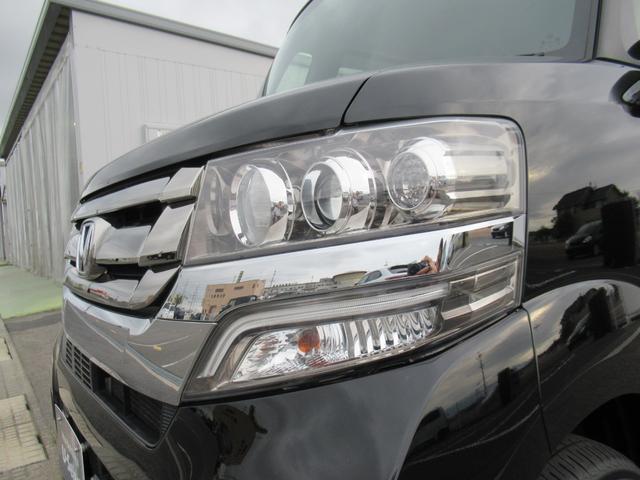 Ｎ－ＢＯＸカスタム ＧＳＳパッケージ　ギャザズナビ　Ｂカメラ　前後ドラレコ　両側電動スライド　シートヒーター　ＨＩＤ　後席前後スライド（11枚目）
