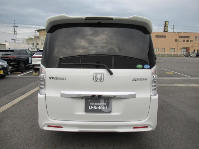 ステップワゴンスパーダ Ｓ　パナソニックナビ　Ｂカメラ　前後ドラレコ　両側電動スライド　ＨＩＤ（7枚目）