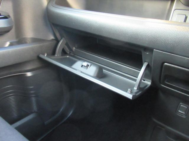 Ｎ－ＢＯＸカスタム Ｇ・Ｌホンダセンシング　カロッツェリアＤＶＤオーディオ　バックカメラ　Ｂｌｕｅｔｏｏｔｈ　ＣＤ・ＤＶＤ再生　左側電動スライド　シートヒーター　純正アルミホイール　ＥＴＣ　ロールサンシェード　ＬＥＤヘッドライト（26枚目）