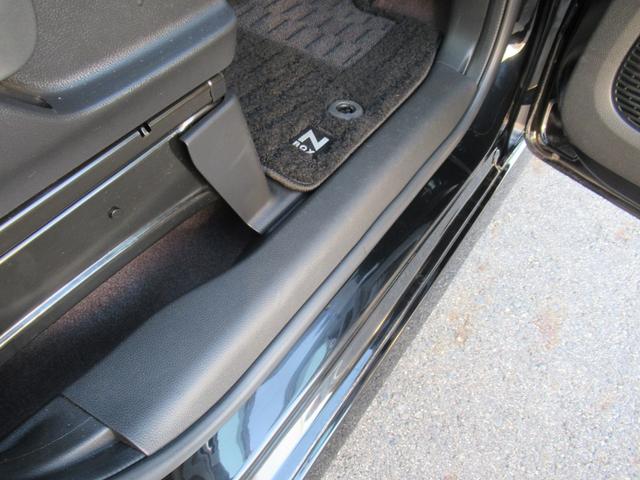 Ｎ－ＢＯＸカスタム Ｇ・Ｌホンダセンシング　カロッツェリアＤＶＤオーディオ　バックカメラ　Ｂｌｕｅｔｏｏｔｈ　ＣＤ・ＤＶＤ再生　左側電動スライド　シートヒーター　純正アルミホイール　ＥＴＣ　ロールサンシェード　ＬＥＤヘッドライト（33枚目）