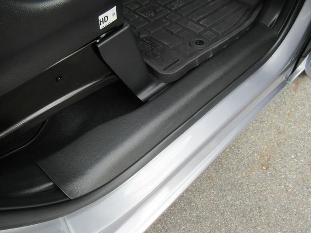 N-BOX スロープ ギャザズナビ Bluetooth フルセグTV バックカメラ 左側電動スライド LEDヘッドライト 車いす仕様車 電動ウインチ 純正ホイール エンジンプッシュボタン スマートキー ETC(32枚目)