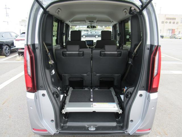 N-BOX スロープ ギャザズナビ Bluetooth フルセグTV バックカメラ 左側電動スライド LEDヘッドライト 車いす仕様車 電動ウインチ 純正ホイール エンジンプッシュボタン スマートキー ETC(41枚目)