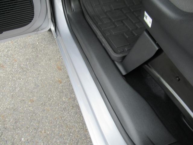 N-BOX スロープ ギャザズナビ Bluetooth フルセグTV バックカメラ 左側電動スライド LEDヘッドライト 車いす仕様車 電動ウインチ 純正ホイール エンジンプッシュボタン スマートキー ETC(51枚目)