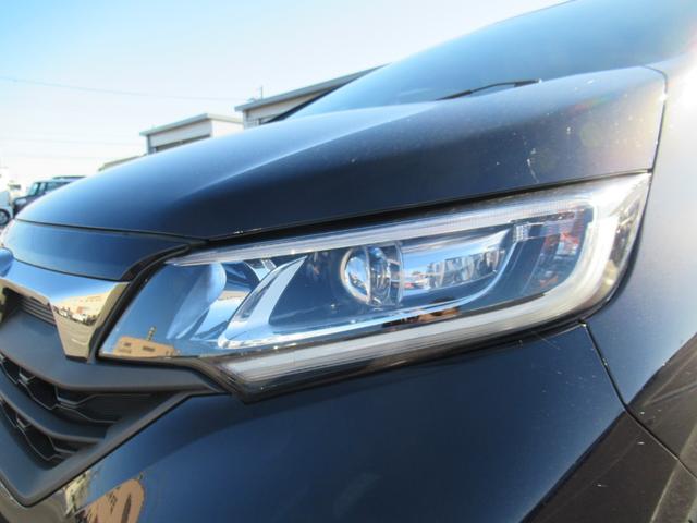 フリードハイブリッド ハイブリッド・Ｇブラックスタイル　ギャザズ９インチナビ　Ｂｌｕｅｔｏｏｔｈ　ＣＤ・ＤＶＤ再生　バックカメラ　前後ドラレコ　両側電動スライド　シートヒーター　後席モニター　モデューロエアロ　純正アルミホイール　ロールサンシェード（13枚目）